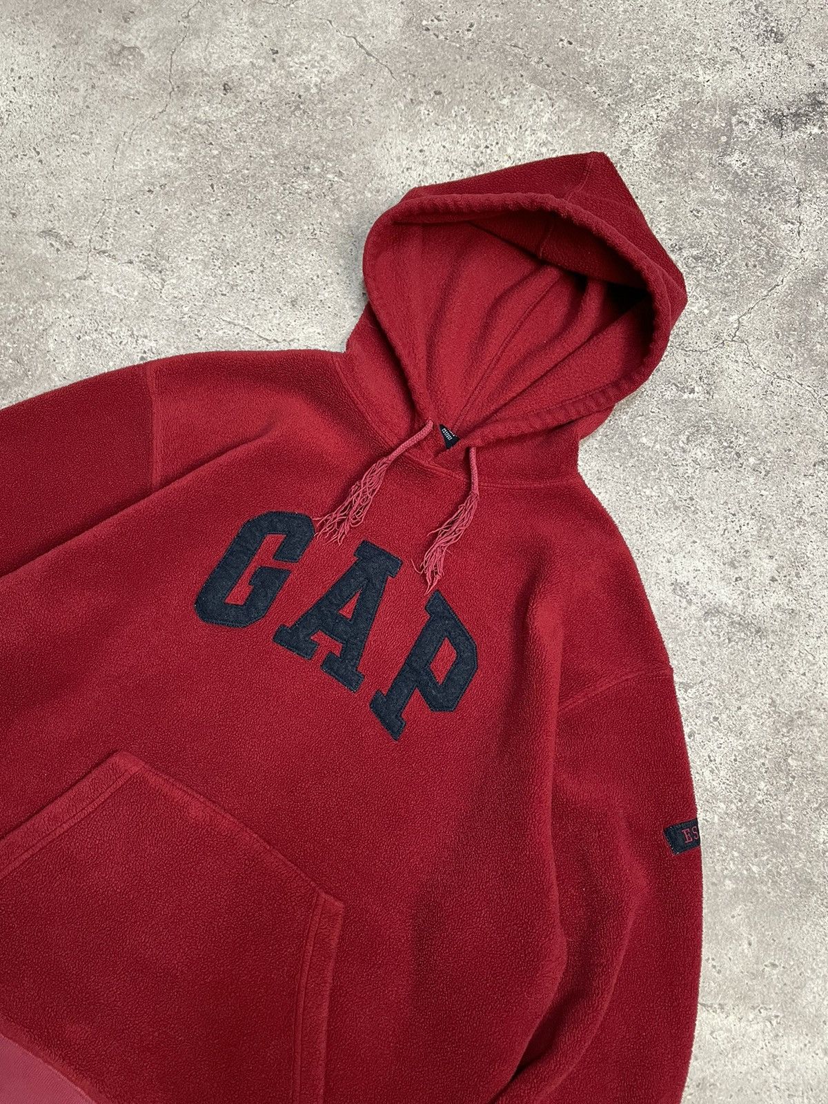 Gap Vintage Gap fleece hoodie embroidered centr logo faded efect Size US M / EU 48-50 / 2 - 6 Thumbnail