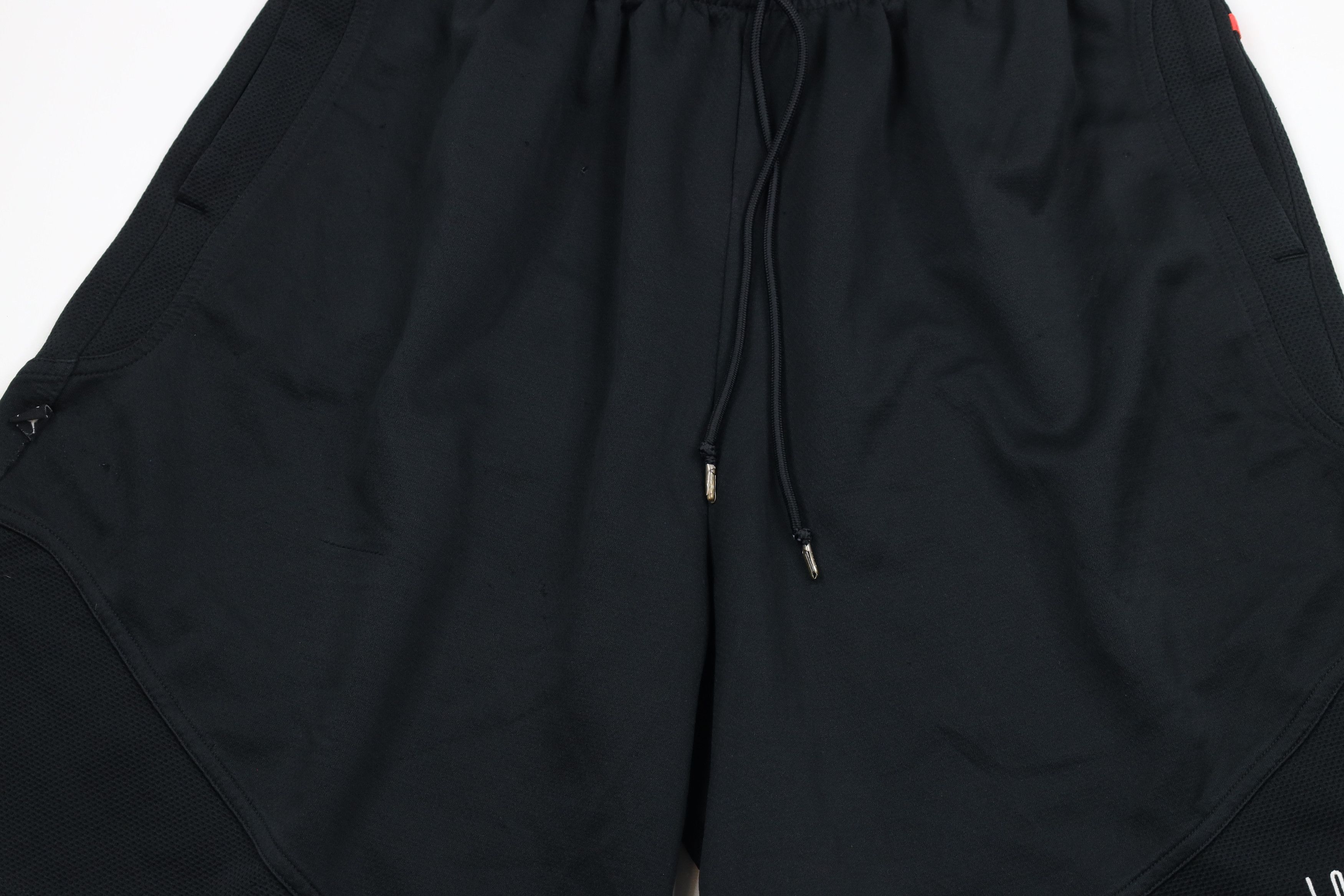 Nike × Vintage Vintage Nike Air Jordan Out Heavyweight Basketball Shorts Size US 36 / EU 52 - 3 Thumbnail