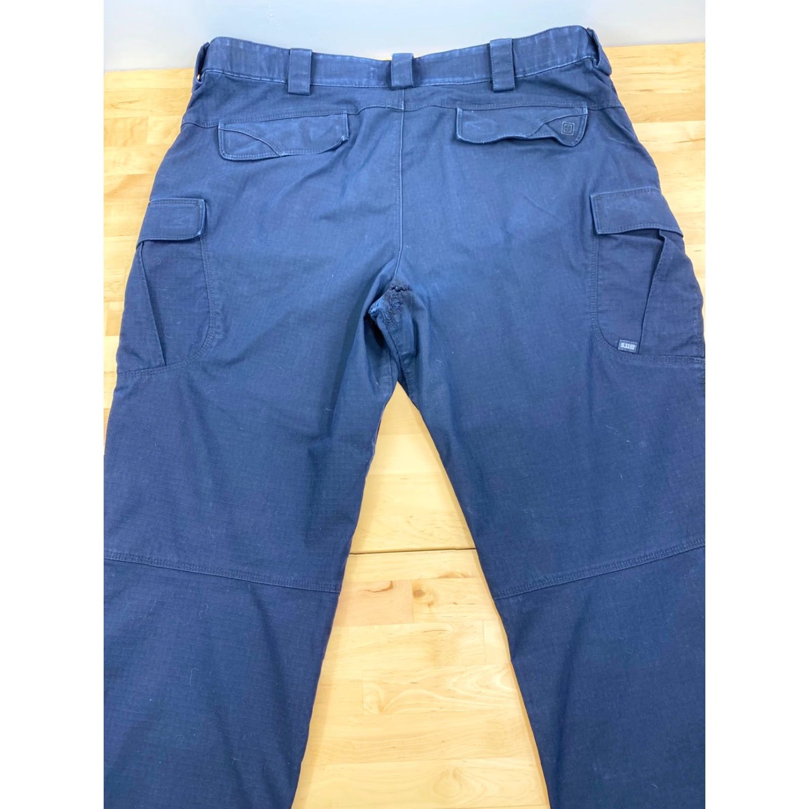 Vintage 5.11 Tactical Mens Cargo Pants 40x30 Navy Blue 5.11 Taclite Pro Outdoor Inseam 30 Regular Size 40 Mens Pants Blue Size US 40 / EU 56 - 3 Thumbnail