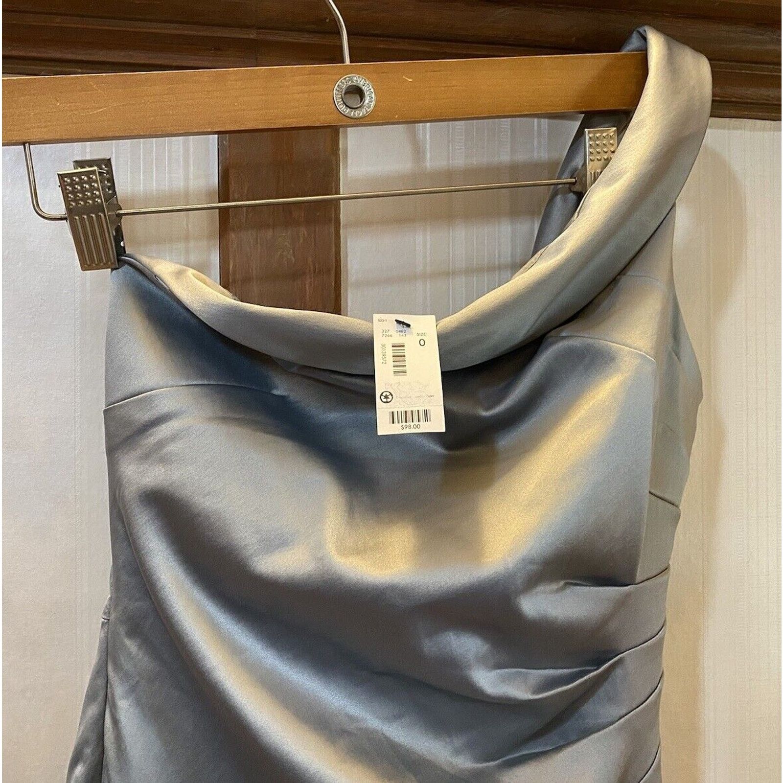 Other NWT HOKA Limited Dress Satin Women’s 0 $98 Cocktail Wedding Size XS / US 0-2 / IT 36-38 - 4 Thumbnail