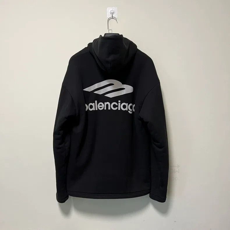 Balenciaga Balenciaga Reflective 3B Logo Fleece Hooded Sweatshirt Size US S / EU 44-46 / 1 - 2 Thumbnail