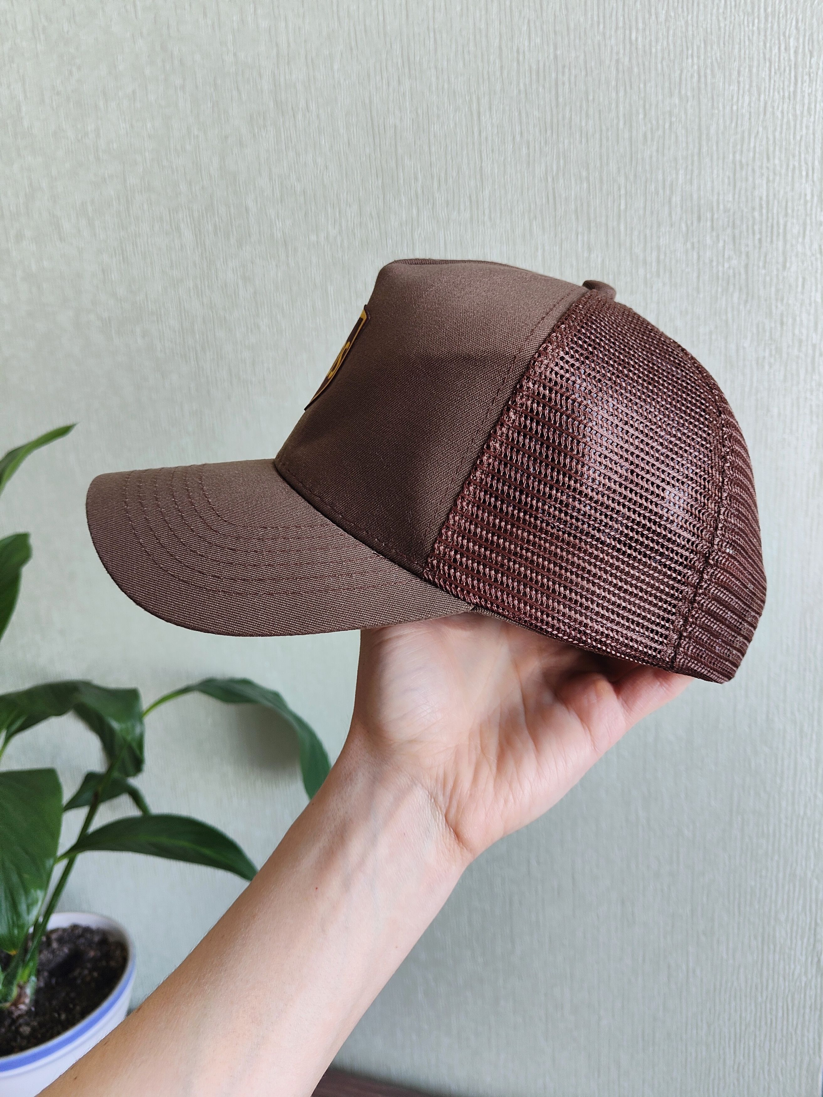 Hook-Ups Vintage Ups Twin Hill Trucker Cap Size ONE SIZE - 4 Thumbnail