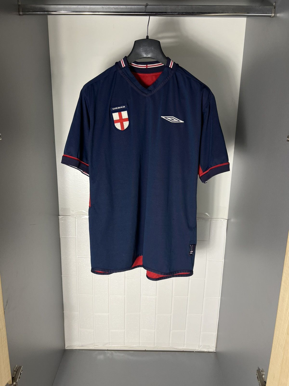 Umbro × Vintage VERY RARE UMBRO ENGLAND RETRO SOCCER JERSEY BLOKECORE 90s Size US XL / EU 56 / 4 - 3 Thumbnail