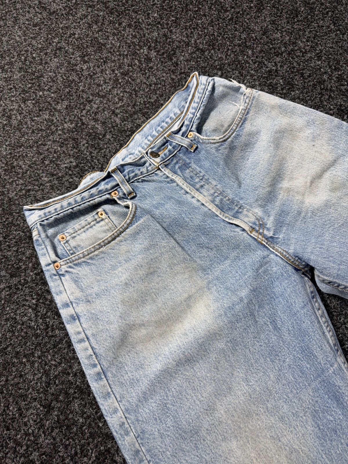 Levi's Vintage Clothing Vintage 90s Levi's 618 Relaxed Straight Light Wash Jeans Size US 32 / EU 48 - 7 Thumbnail