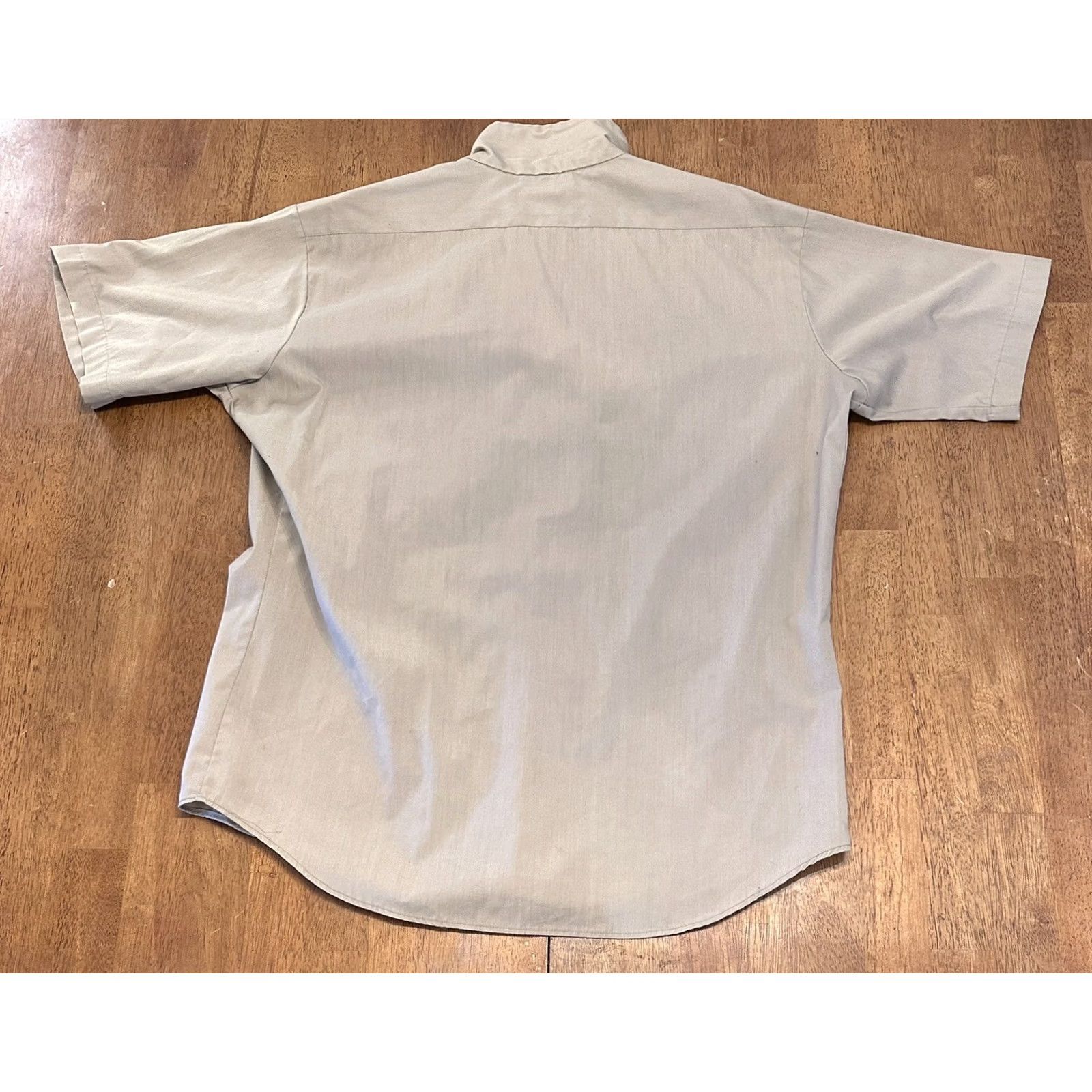 Vintage VINTAGE Creighton Permanent No Press Button Up Shirt Large 70s Shirt, Beige, 60s 70s, Men, L Size US L / EU 52-54 / 3 - 2 Thumbnail