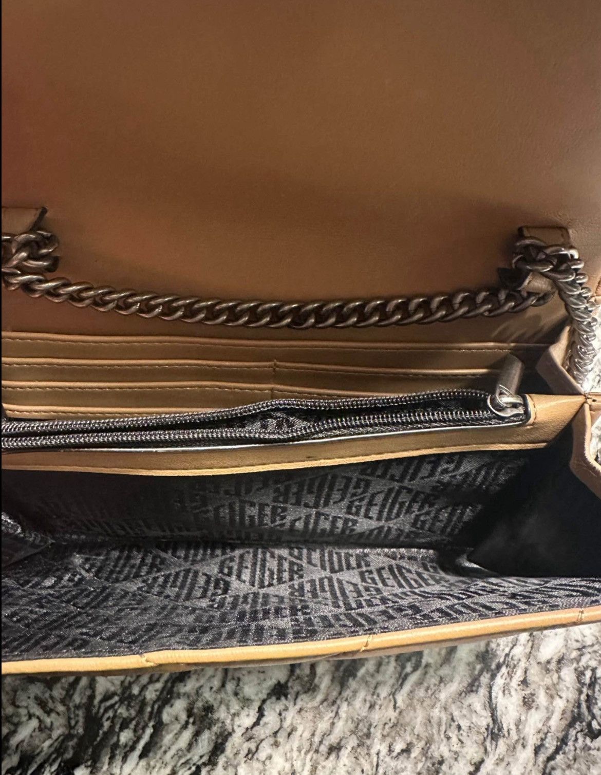 Kurt Geiger Kurt Geiger Beige Crossbody – Chic & Elegant Size ONE SIZE - 3 Thumbnail