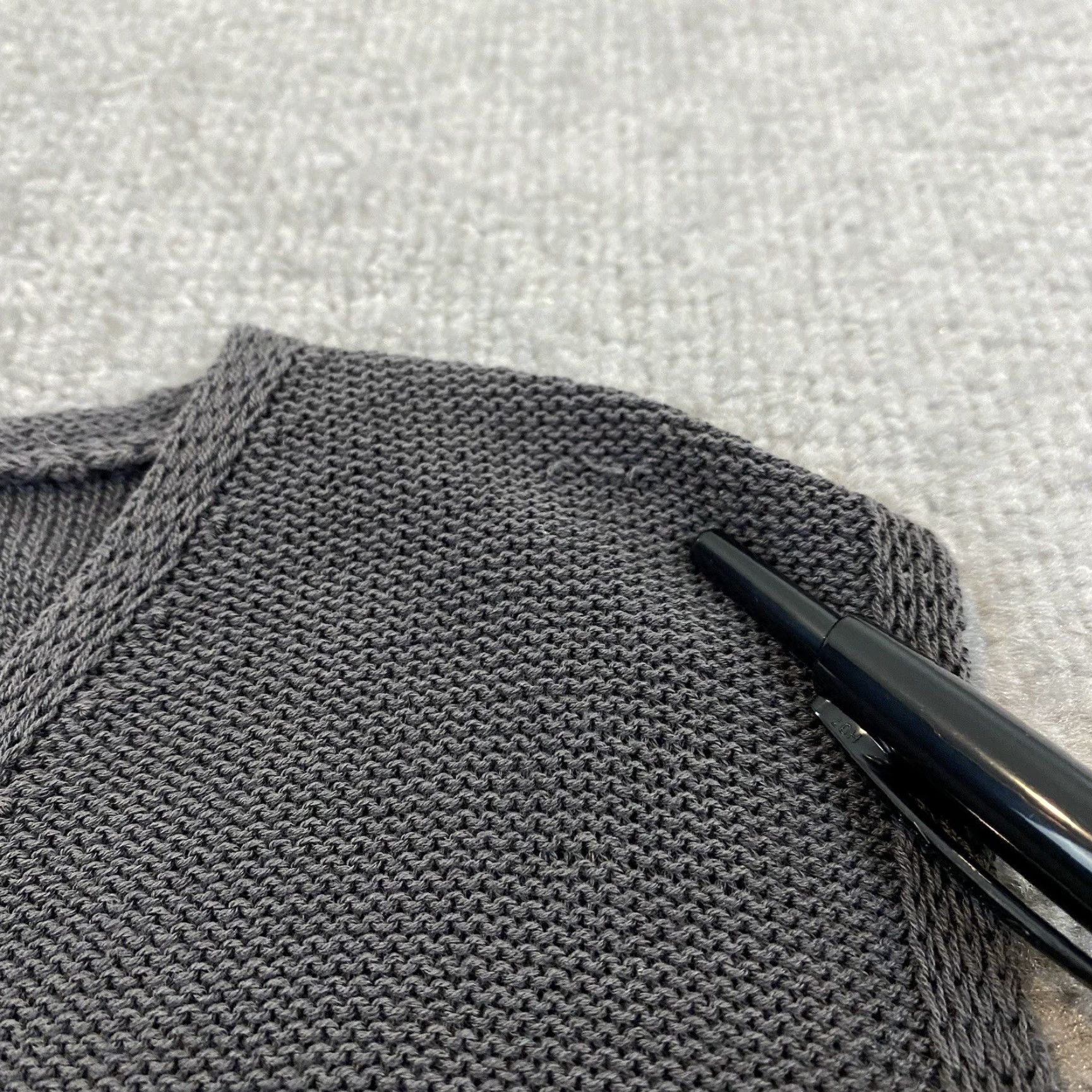 Eileen Fisher EILEEN FISHER Shirt Women Medium Gray Knit Sleeveless V-Neck Textured Minimalist Size M / US 6-8 / IT 42-44 - 6 Thumbnail