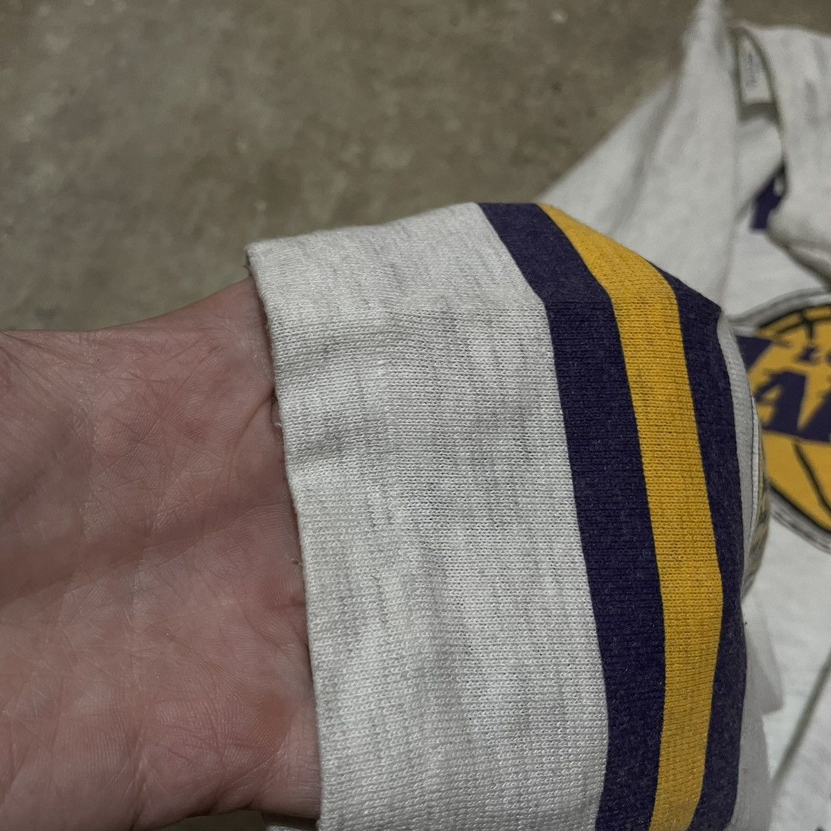 Vintage Vintage l.a. lakers nba world championship 90s t-shirt Size US XL / EU 56 / 4 - 11 Thumbnail