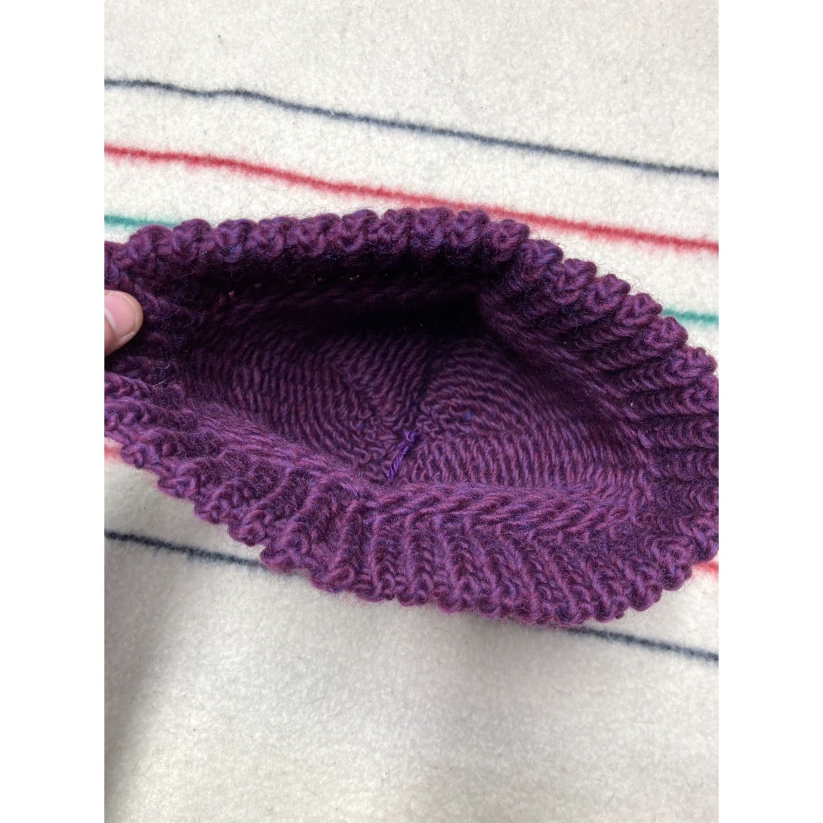 Vintage VINTAGE Crochet knit beanie hand made midnight purple cap snow toboggan soft adult Size ONE SIZE - 3 Thumbnail