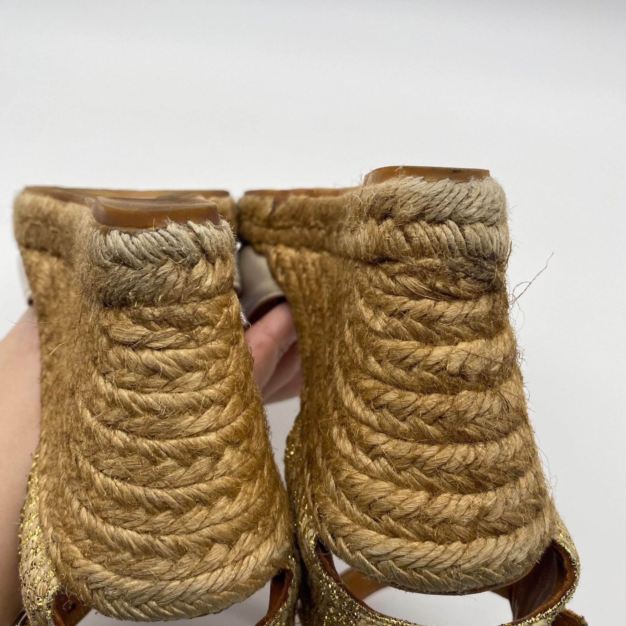 Kurt Geiger Kurt Geiger London Monty White/Gold wedge heel espadrilles W Size US 8 / IT 38 - 11 Thumbnail