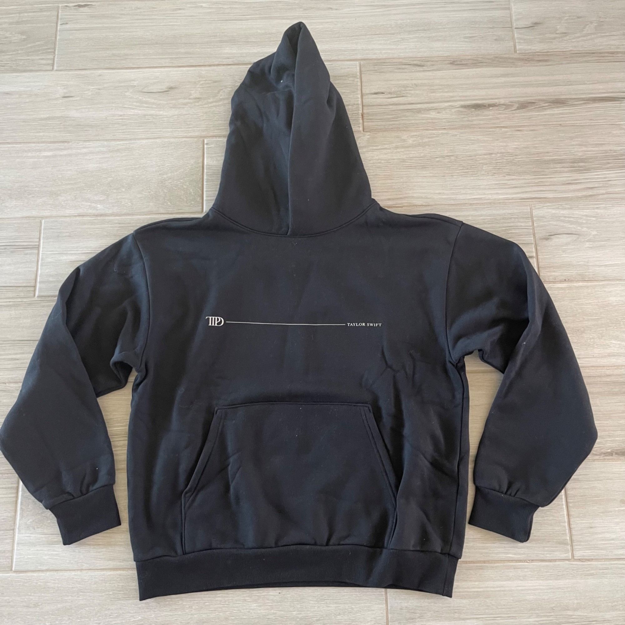 Band Tees NEW TAYLOR SWIFT The Tortured Poets Department Black Hoodie Size L / US 10 / IT 46 - 2 Thumbnail