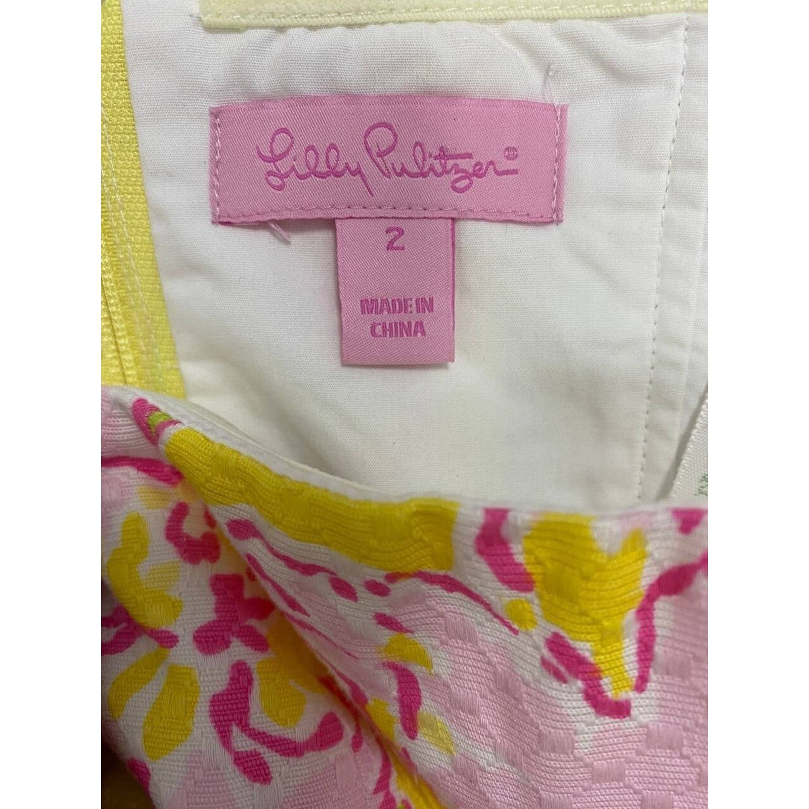 Lilly Pulitzer Lilly Pulitzer Amberley Floral Straples Dress Size 2 A000141 Size XS / US 0-2 / IT 36-38 - 6 Thumbnail