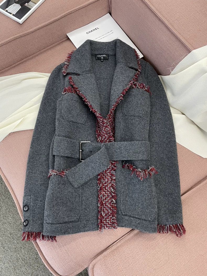 Chanel Chanel Gray Coco Print Tweed Cashmere Cardigan - dmc Size US L / EU 52-54 / 3 - 1 Thumbnail