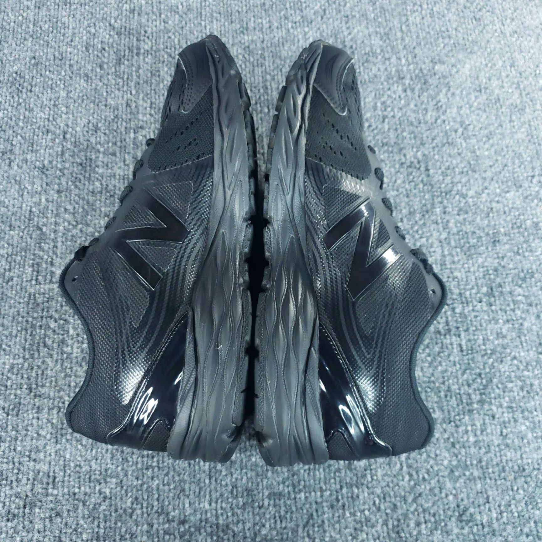 New Balance New Balance 680 V4 Womens Running Shoes Black 10.5 B Width Lace Up Athletic Sneakers Size US 8.5 / IT 38.5 - 6 Thumbnail