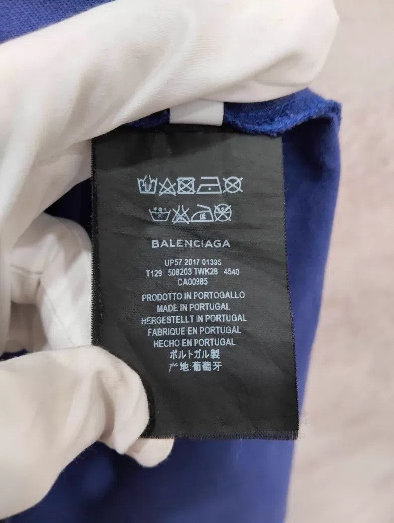 Balenciaga Balenciaga Coke Short Sleeve T-Shirt Dark Blue Size US XS / EU 42 / 0 - 4 Thumbnail