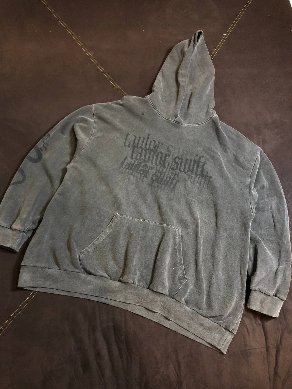 Vintage Taylor Swift Reputation Tour Hoodie Adults Gray Heavy Thick Size US XXL / EU 58 / 5 - 1 Thumbnail