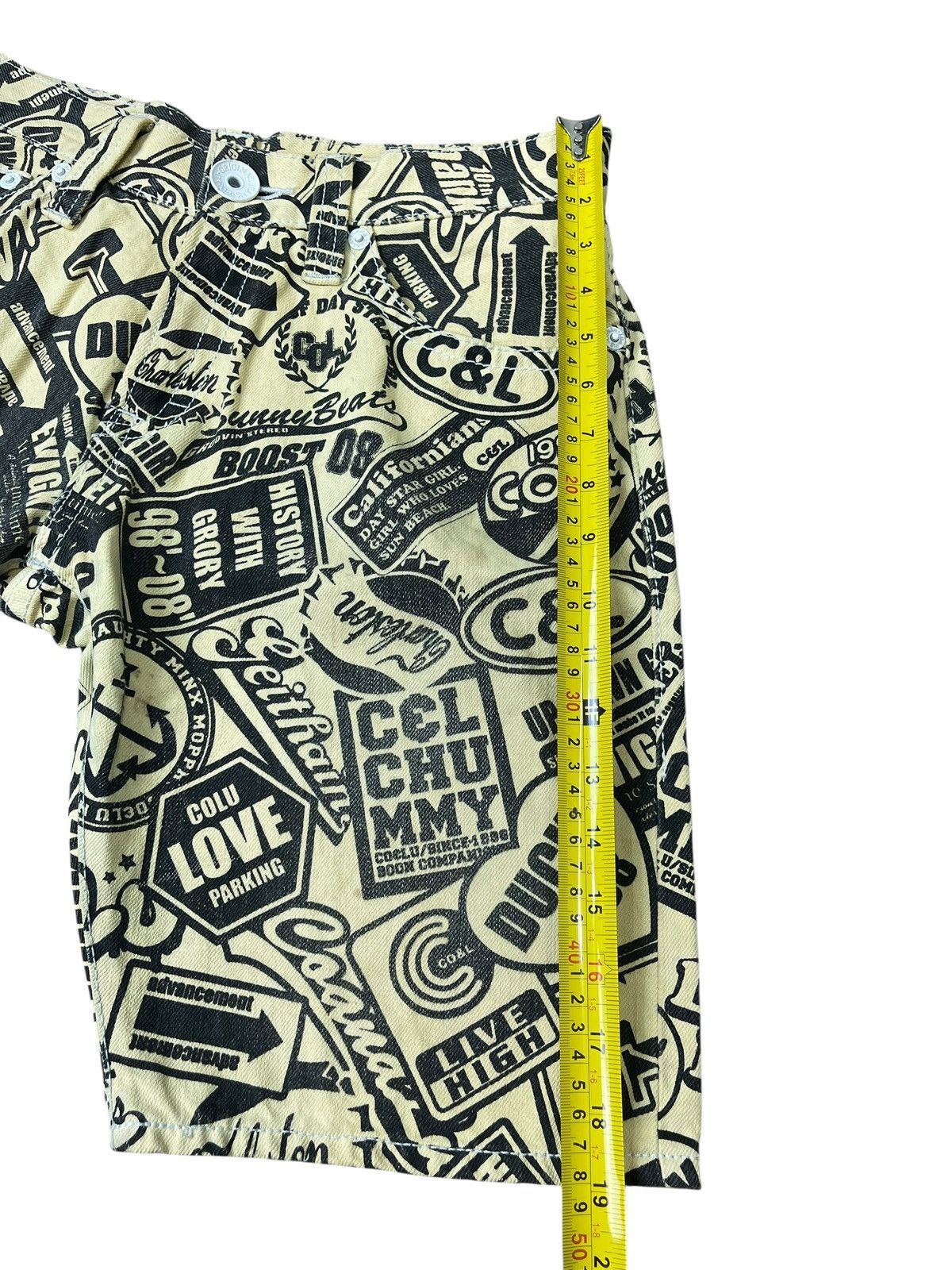 Japanese Brand Vintage CO & LU Short Full Print Size US 32 / EU 48 - 8 Thumbnail