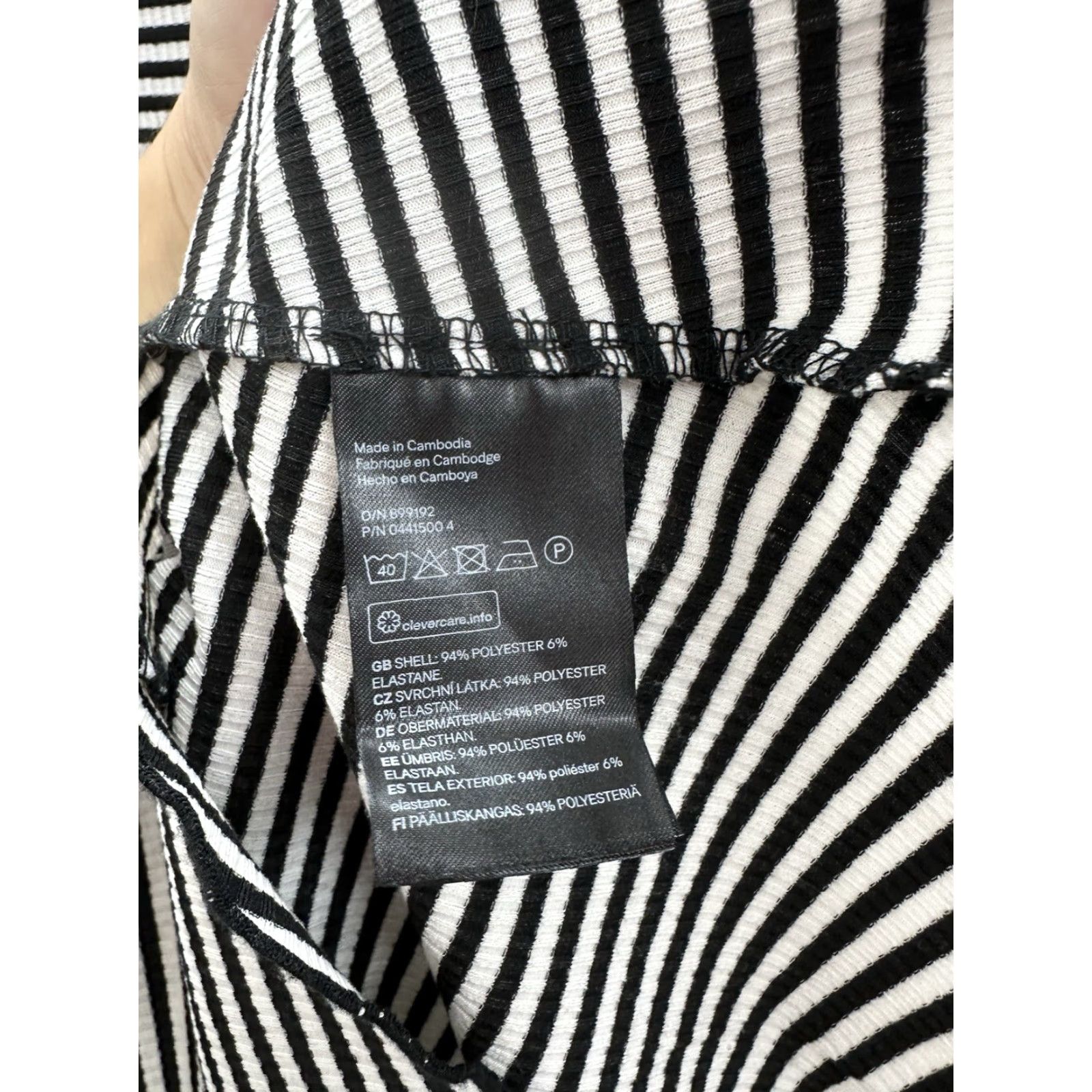 H&M Divided by H&M Womens Dress Size 8 Black and White Striped Long Sleeve Shirt Dress Knee Length Womens Size M / US 6-8 / IT 42-44 - 4 Thumbnail