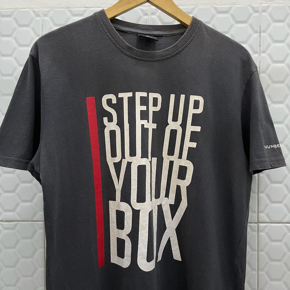 Number (N)ine Number Nine x Marlboro Outside The Box Tee Size US M / EU 48-50 / 2 - 2 Thumbnail