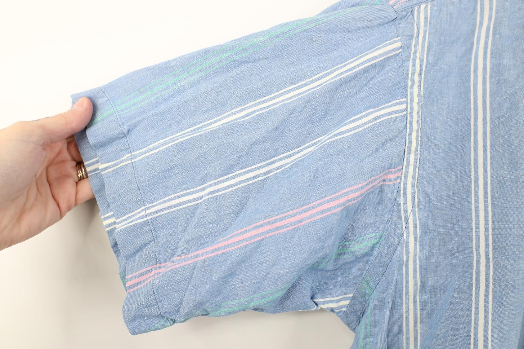 Vintage Vintage 90s Streetwear Chambray Short Sleeve Button Shirt Size US L / EU 52-54 / 3 - 8 Thumbnail