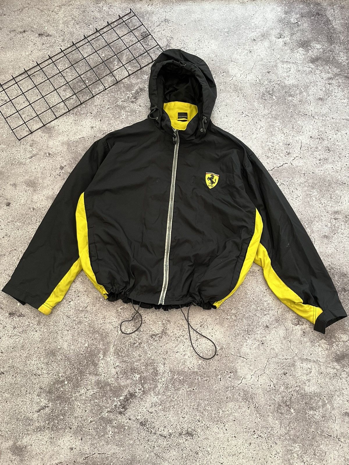 image of Ferrari x Vintage Crazy Light Jacket Ferarri in Black, Men's (Size XL)