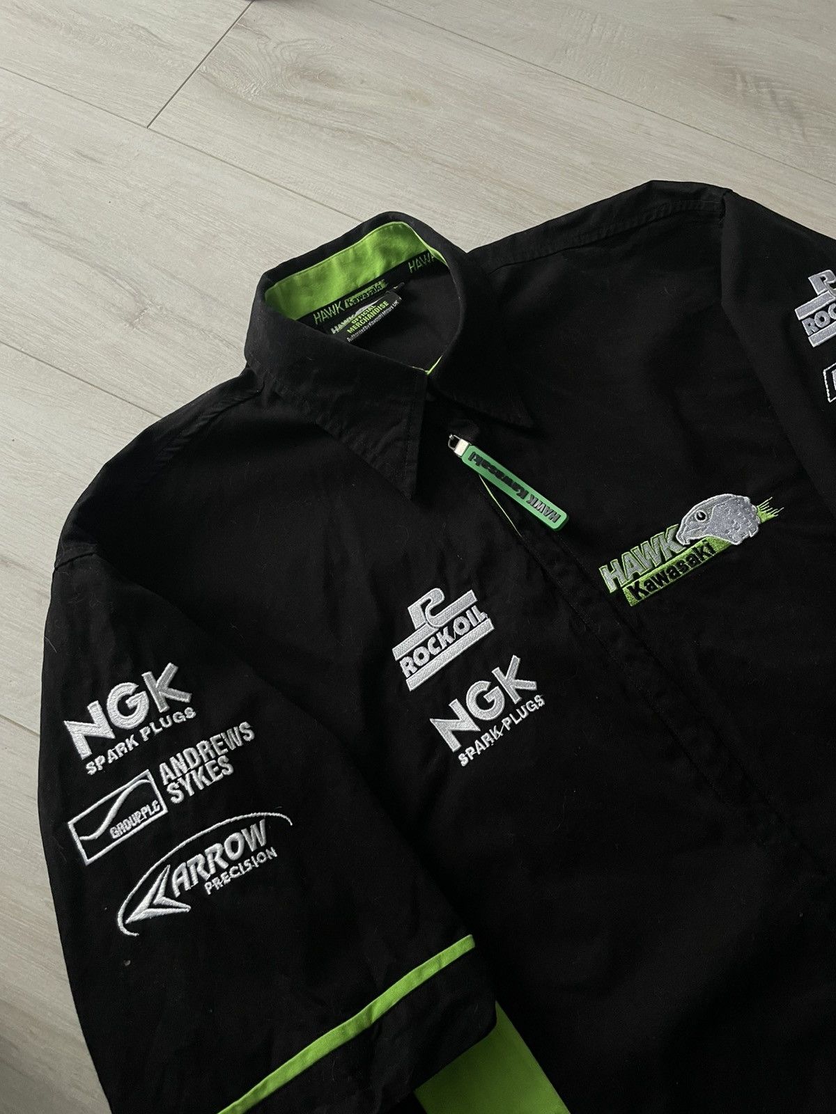 Vintage Vintage Hawk Kawasaki Motorsport Racing Shirt Y2K Jersey Size US L / EU 52-54 / 3 - 7 Thumbnail