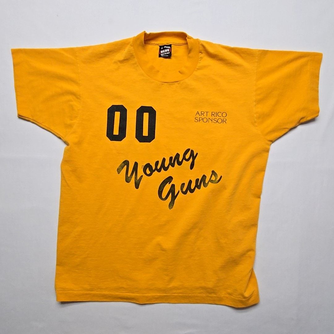 Fruit Of The Loom Vintage Young Guns Shirt Ricos Barbershop Graphic L Tee Size US L / EU 52-54 / 3 - 1 Thumbnail