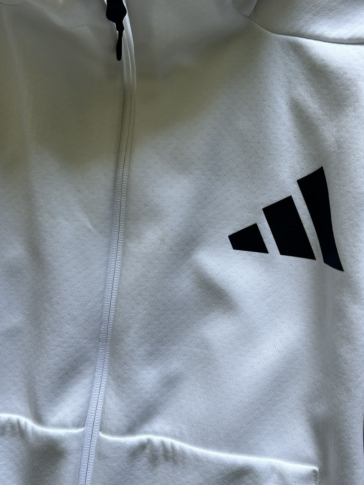Adidas adidas Z.N.E. Full-Zip Hooded Track Jacket in white Size US L / EU 52-54 / 3 - 4 Thumbnail