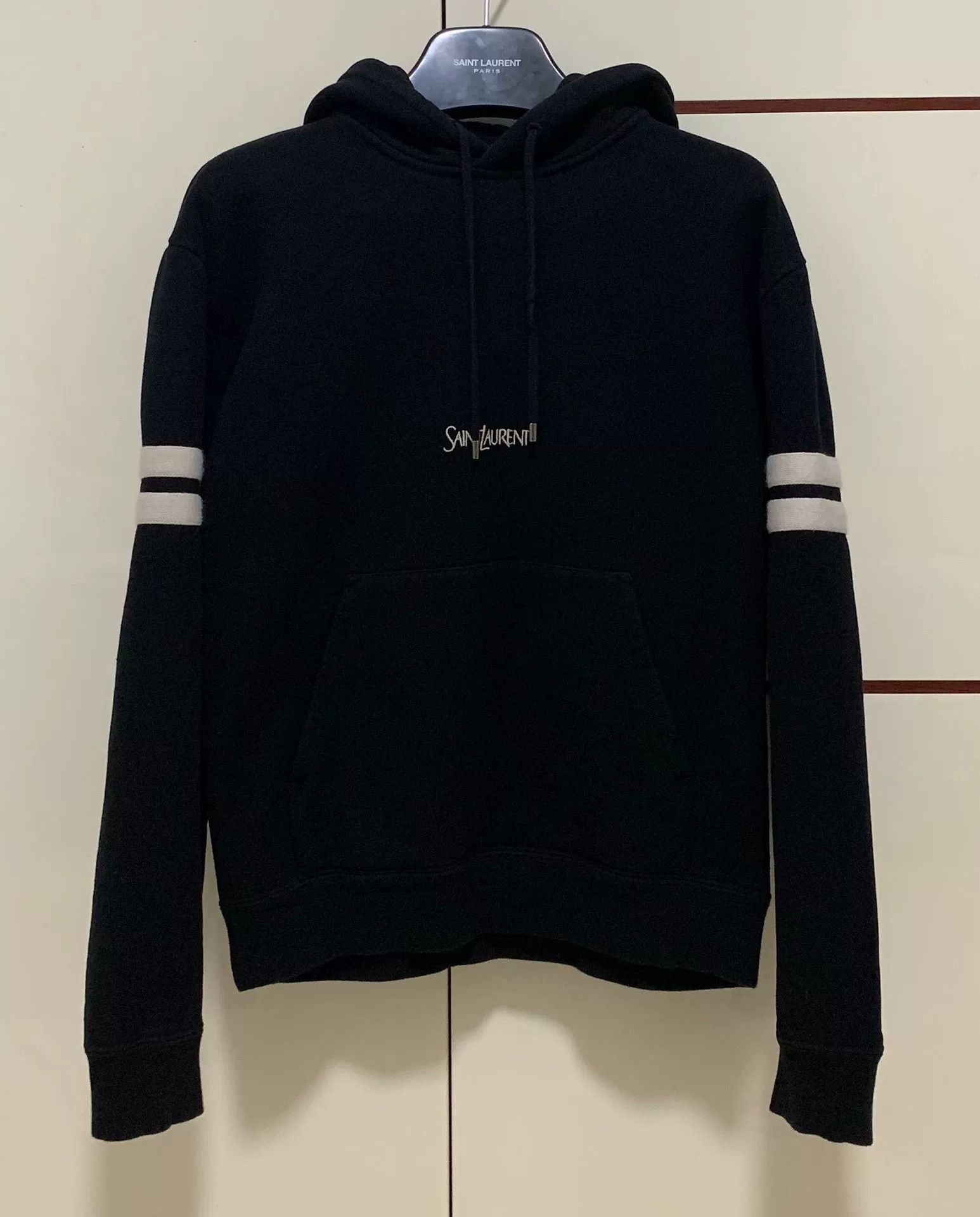 Saint Laurent Paris Saint Laurent Black Logo Hooded Sweatshirt Size US S / EU 44-46 / 1 - 1 Thumbnail
