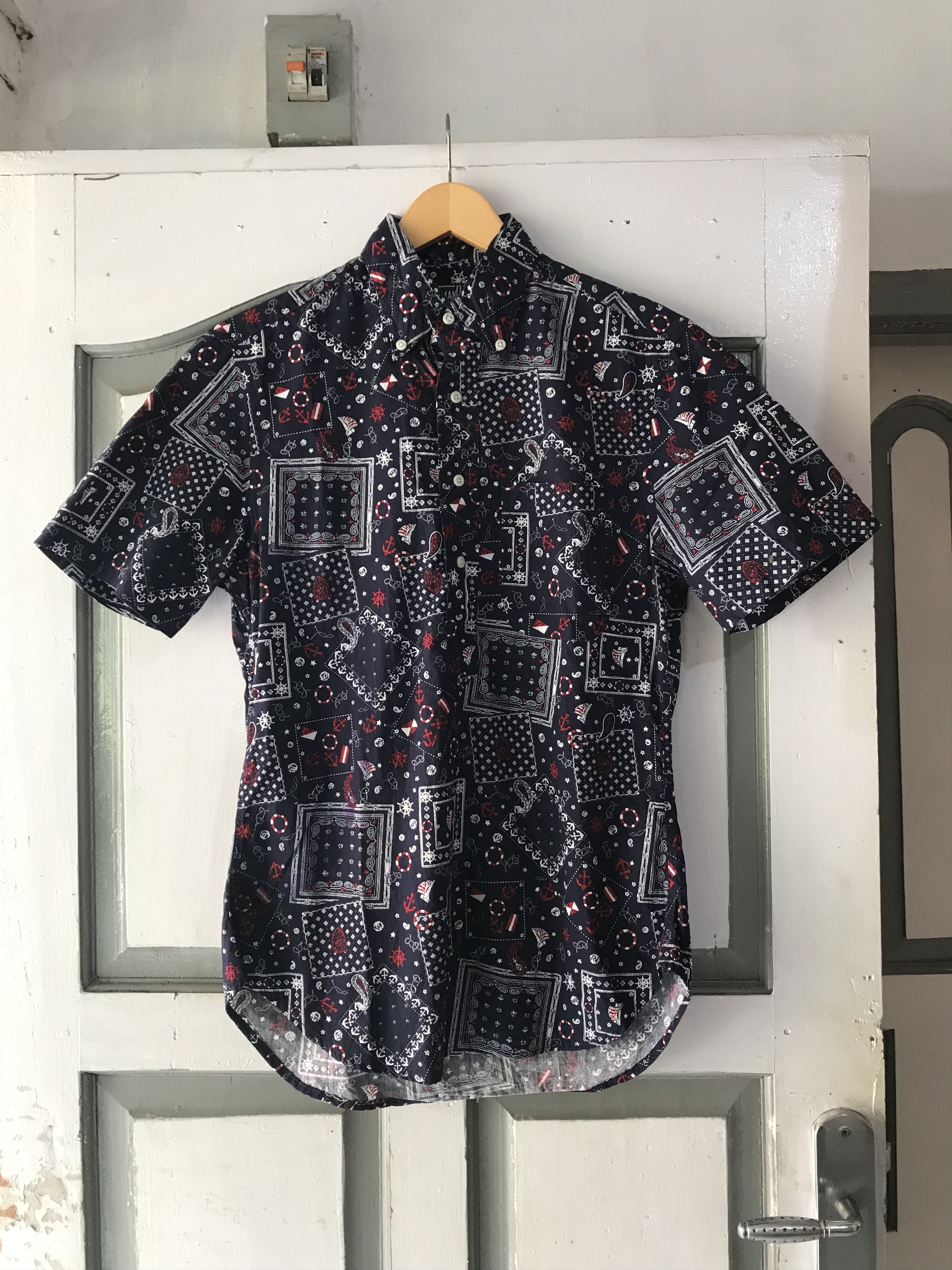 Gitman Bros. × Gitman Bros. Vintage Gitman Bros Vintage Half Button paisley shirts Size US S / EU 44-46 / 1 - 1 Thumbnail