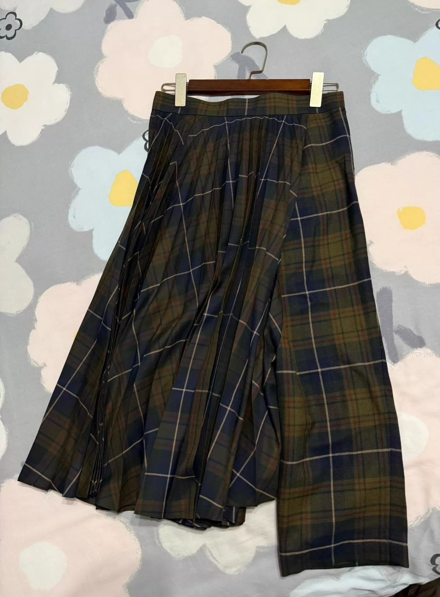 Junya Watanabe Junya Watanabe Pleated Culottes 95 New Waist 72 Size 26" / US 2 / IT 38 - 3 Thumbnail