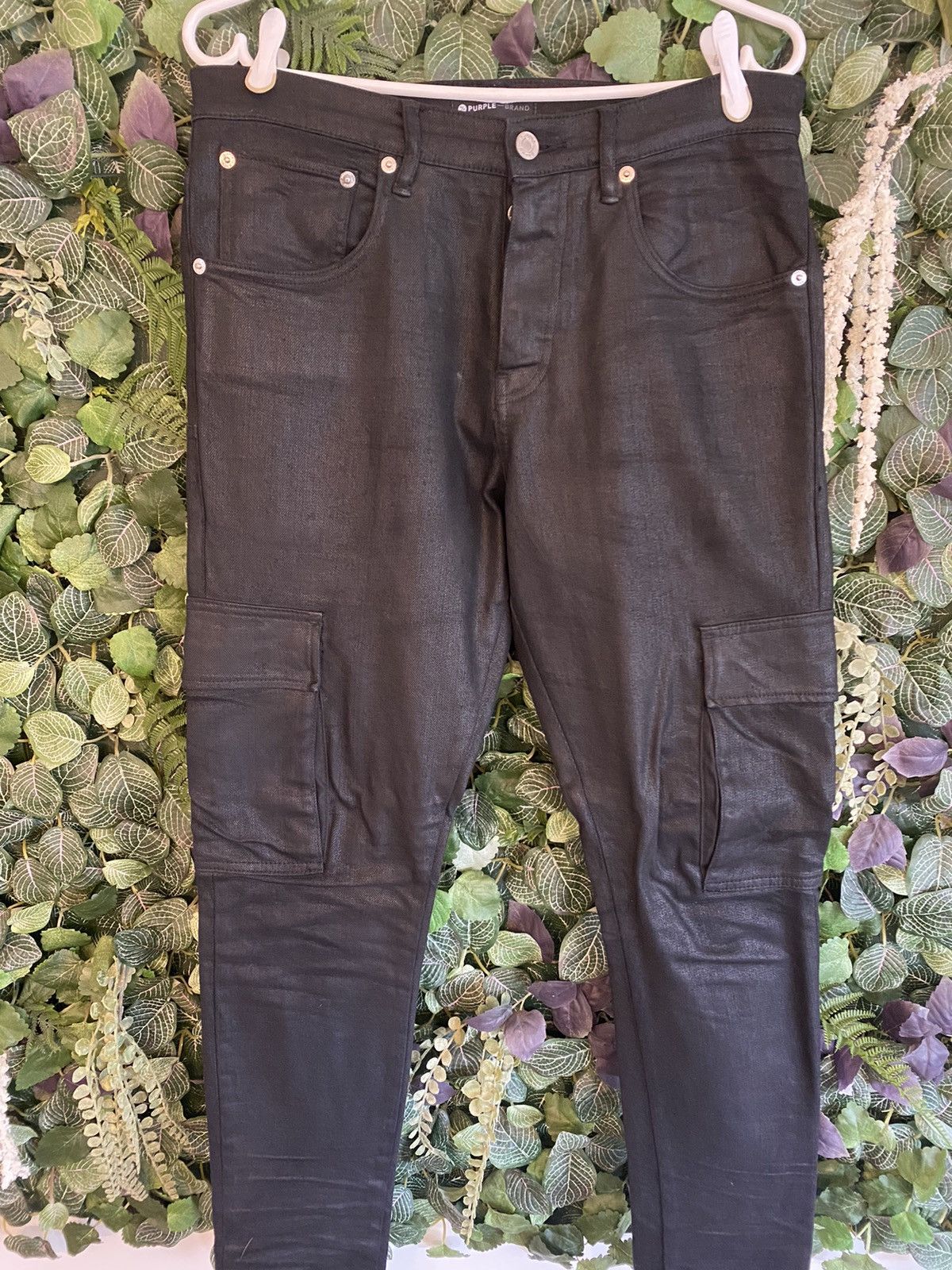 Purple Brand “Tar coated” cargo pants P001 Size US 31 - 2 Thumbnail