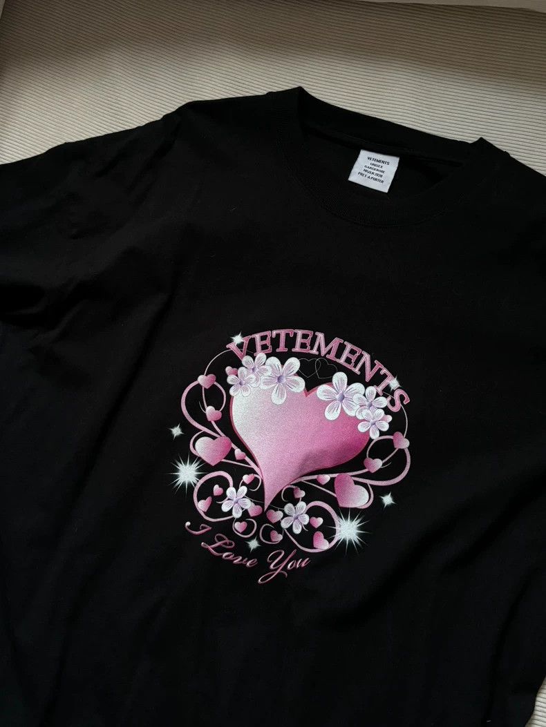 Vetements vetements Black love printing short sleeves Size US S / EU 44-46 / 1 - 6 Thumbnail