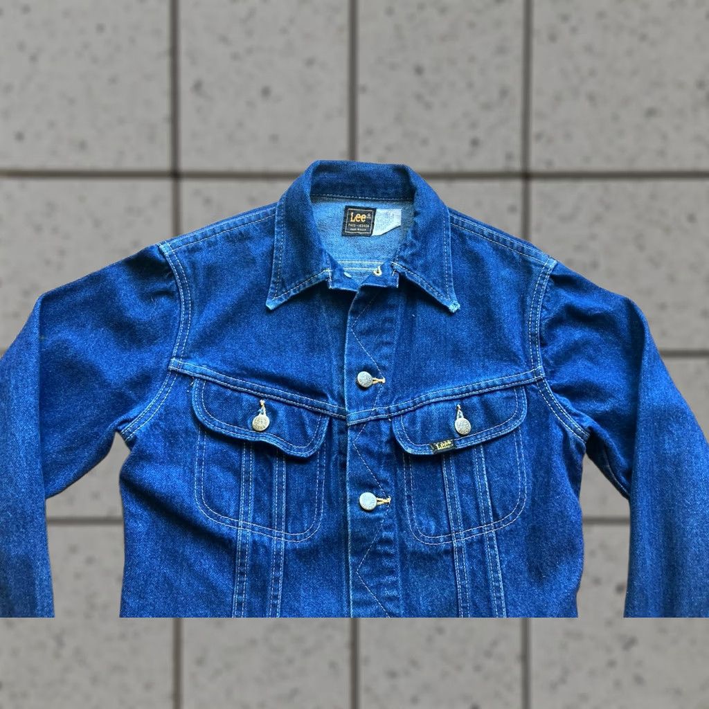 Lee VINTAGE Lee Jacket Denim Blue Jean Womens 16 Regular USA Made Western Trucker Size 16 Women Blue Jean Jacket Womens Mens Girls Size 38" / US 16 / IT 52 - 1 Thumbnail