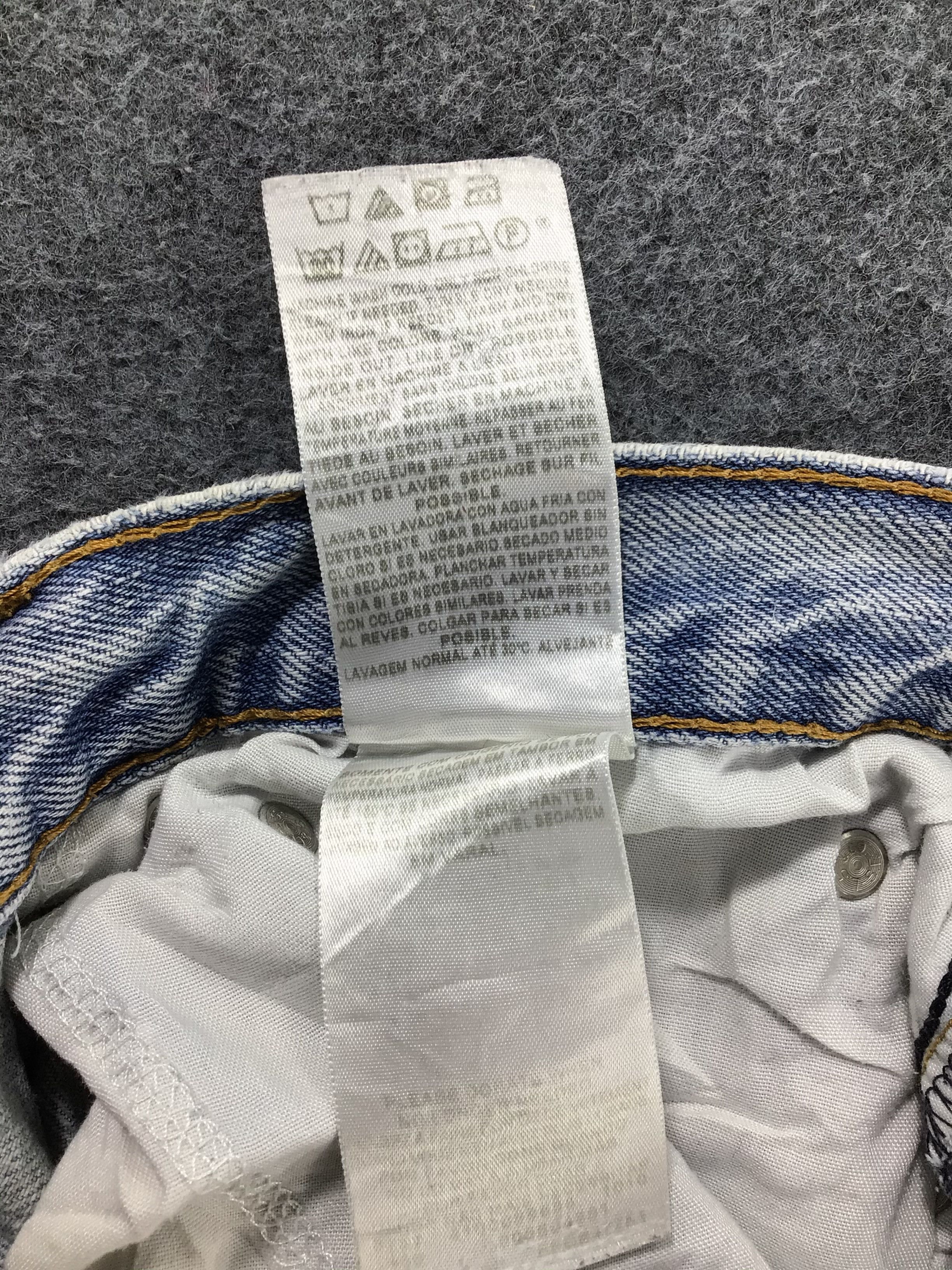 Levi's Vintage Levis 560 Jeans-JM517 Size US 33 - 11 Thumbnail