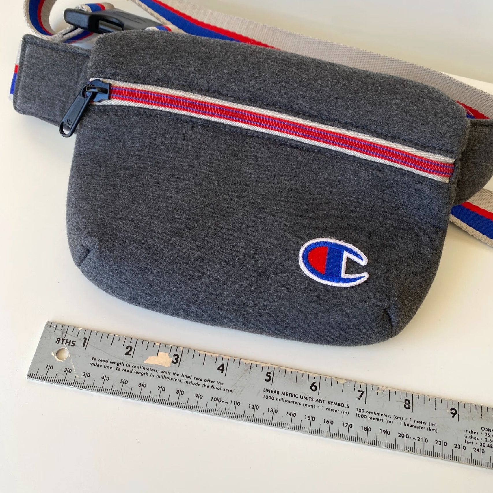 Champion VINTAGE Champion Athletic Apparel Waist Bag Fanny Pack Gray Slate Strap Unisex Adults Cotton Belt Bag & Fanny Pack Mens Womens Boys Girls Size ONE SIZE - 7 Thumbnail