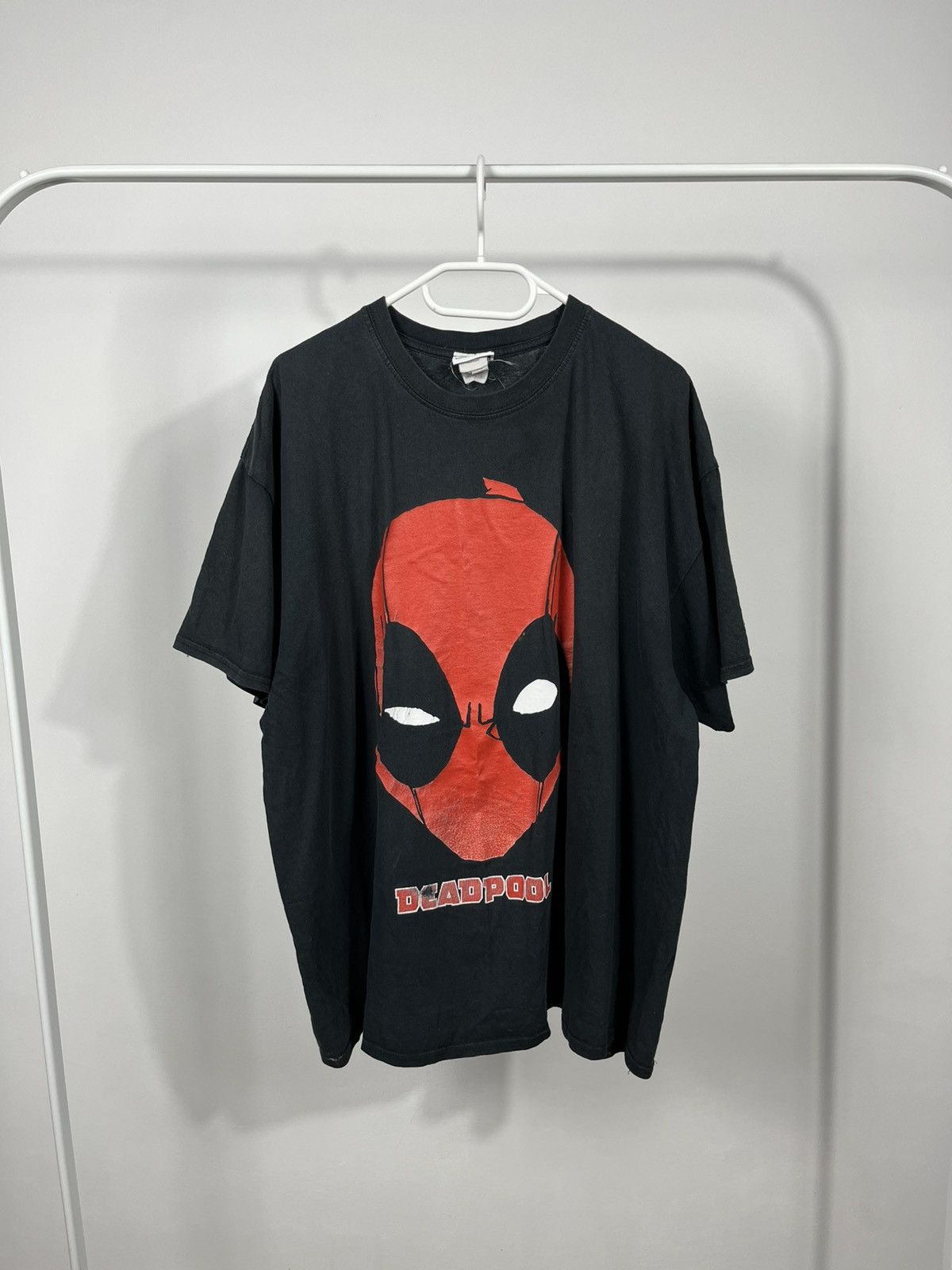 Gildan Marvel Deadpool Big Face Graphic T Shirt Black 2XL Size US XXL / EU 58 / 5 - 1 Thumbnail