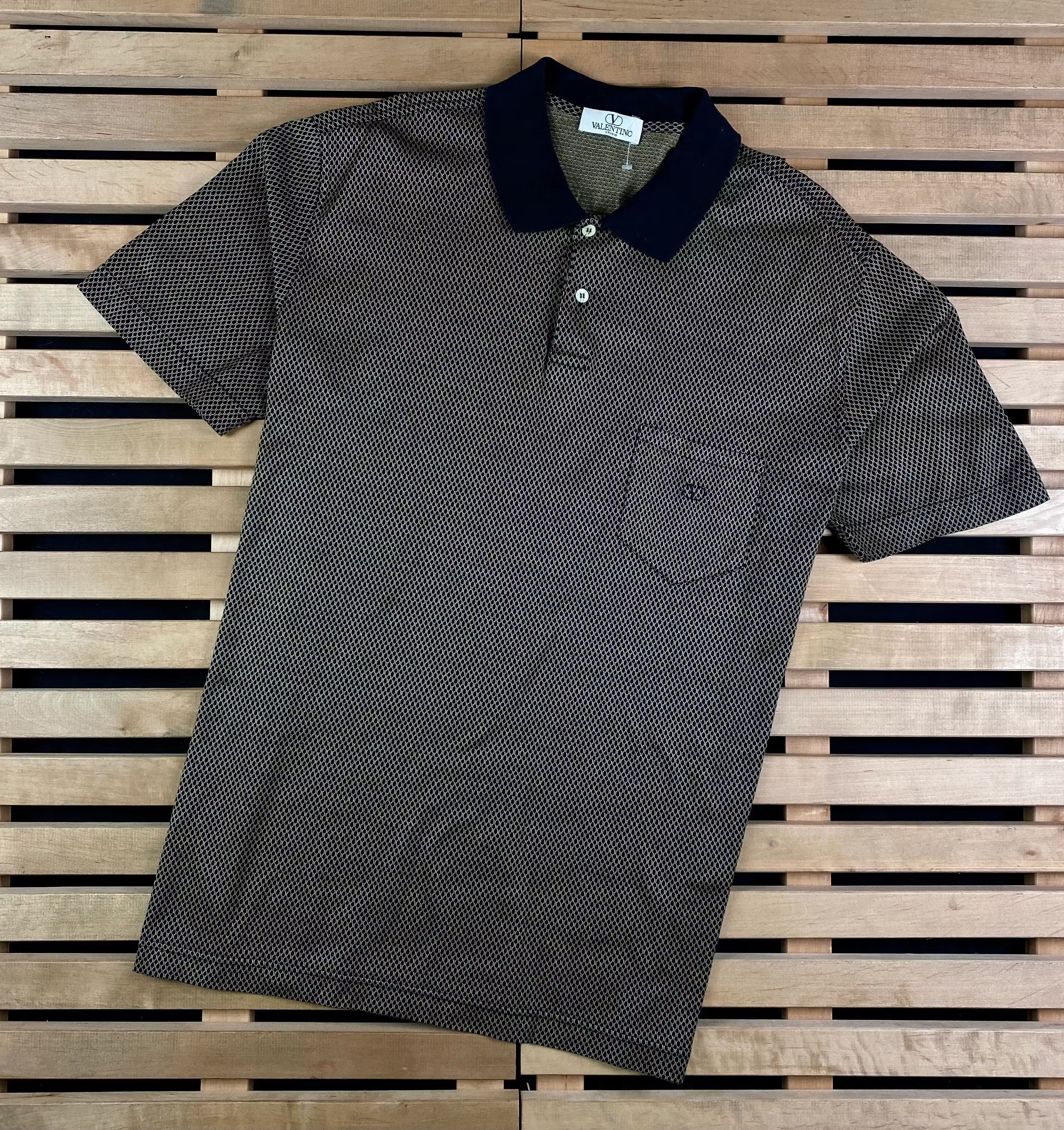 Valentino × Vintage Mens Polo T-Shirt Valentino Vintahe Size L Size US L / EU 52-54 / 3 - 1 Thumbnail