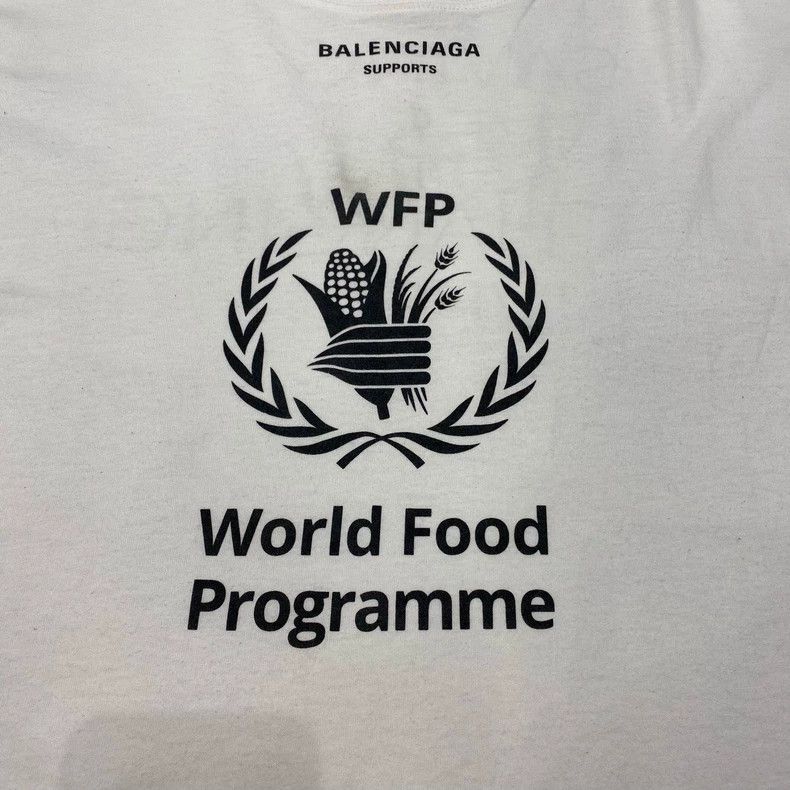 Balenciaga Balenciaga White WFP short sleeve Size US XS / EU 42 / 0 - 6 Thumbnail