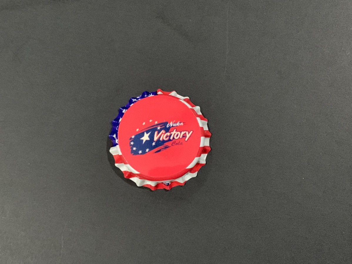 Other Nuka Cola Victory Pin Size ONE SIZE - 1 Preview