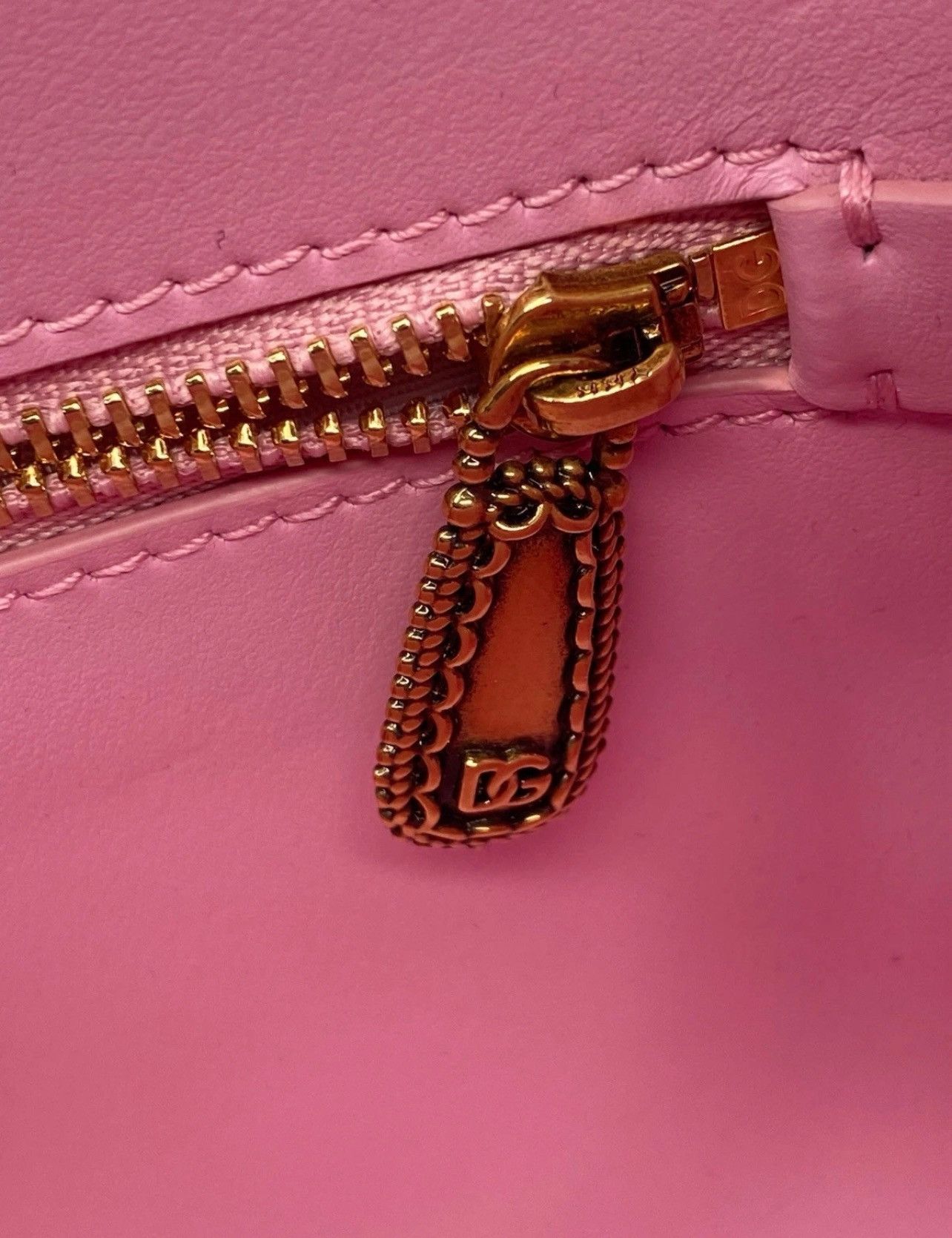 Dolce & Gabbana Dolce & Gabbana Devotion metallic leather shoulder bag Size ONE SIZE - 15 Thumbnail