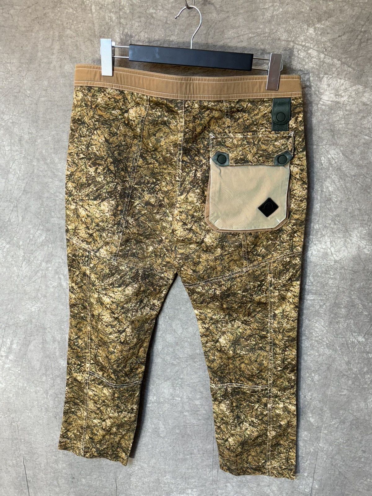 Moncler Moncler Camo Pants Green Size M Size US 32 / EU 48 - 2 Thumbnail