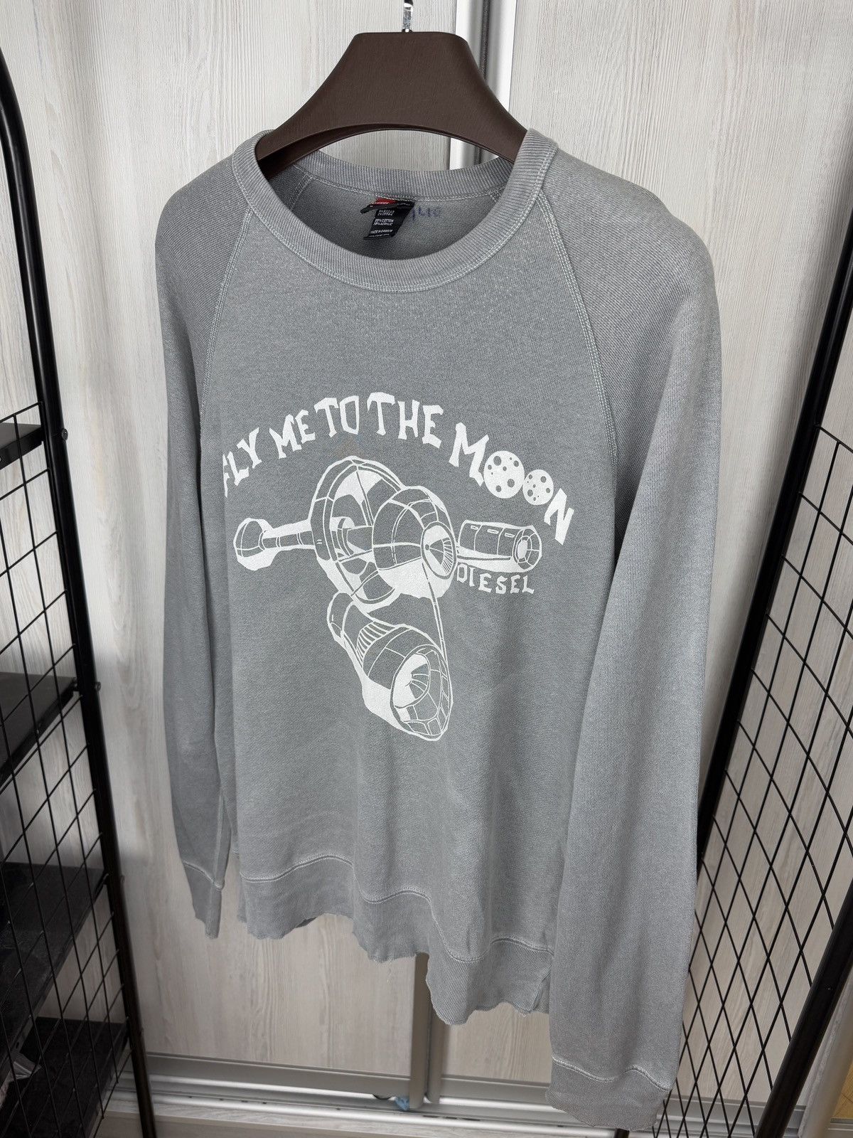 Diesel Diesel vintage ‘Fly me to the moon’ oversized sweatshirt XXL Size US XXL / EU 58 / 5 - 7 Thumbnail