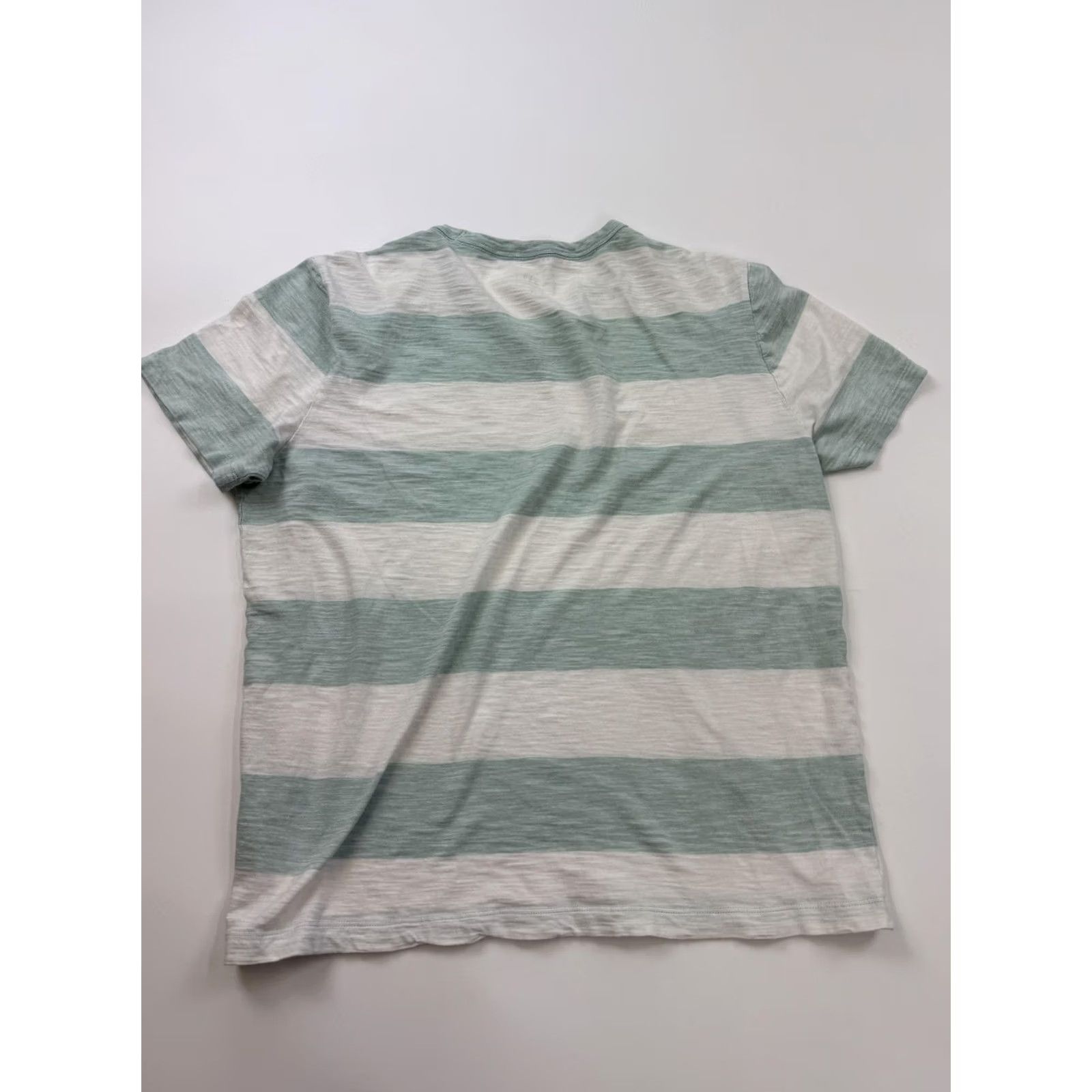 Gap Gap Shirt Mens Large Green White Striped V-Neck Cotton Tee Casual Tagless Size US L / EU 52-54 / 3 - 4 Thumbnail