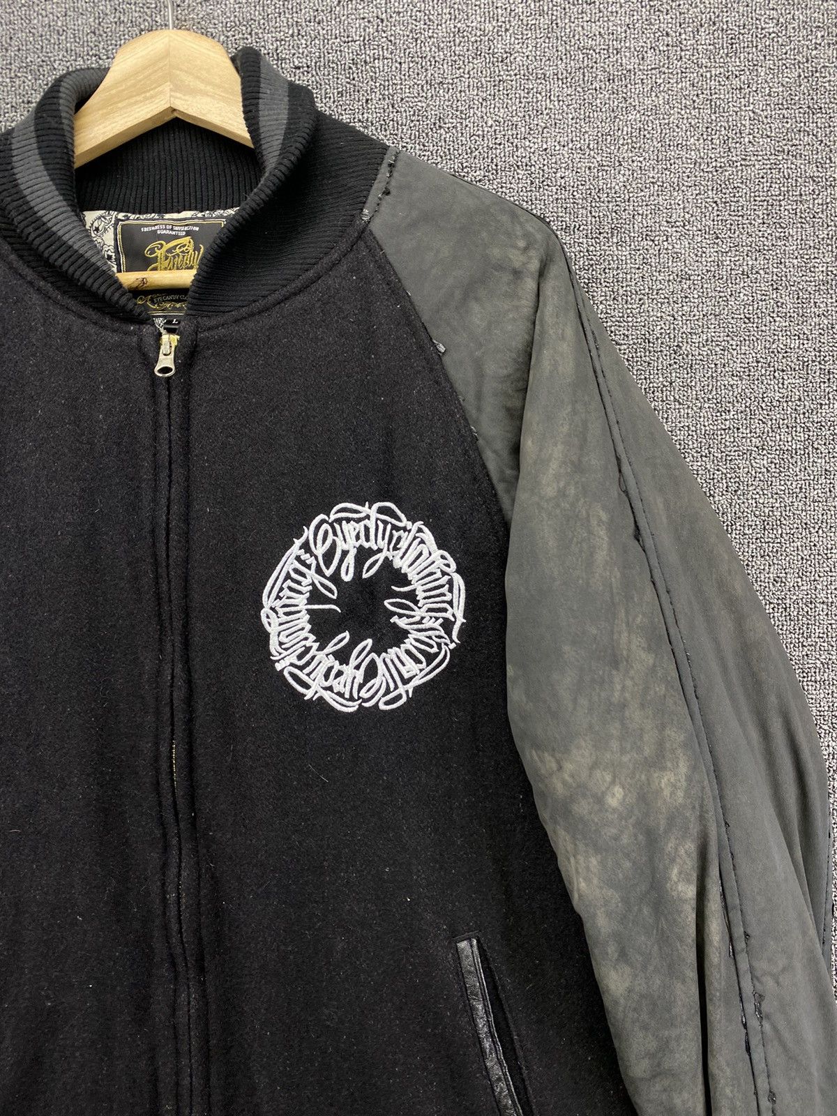 Japanese Brand Vintage Eyecandy Paisley Inspired Wacko Maria Varsity Jacket Size US L / EU 52-54 / 3 - 13 Thumbnail