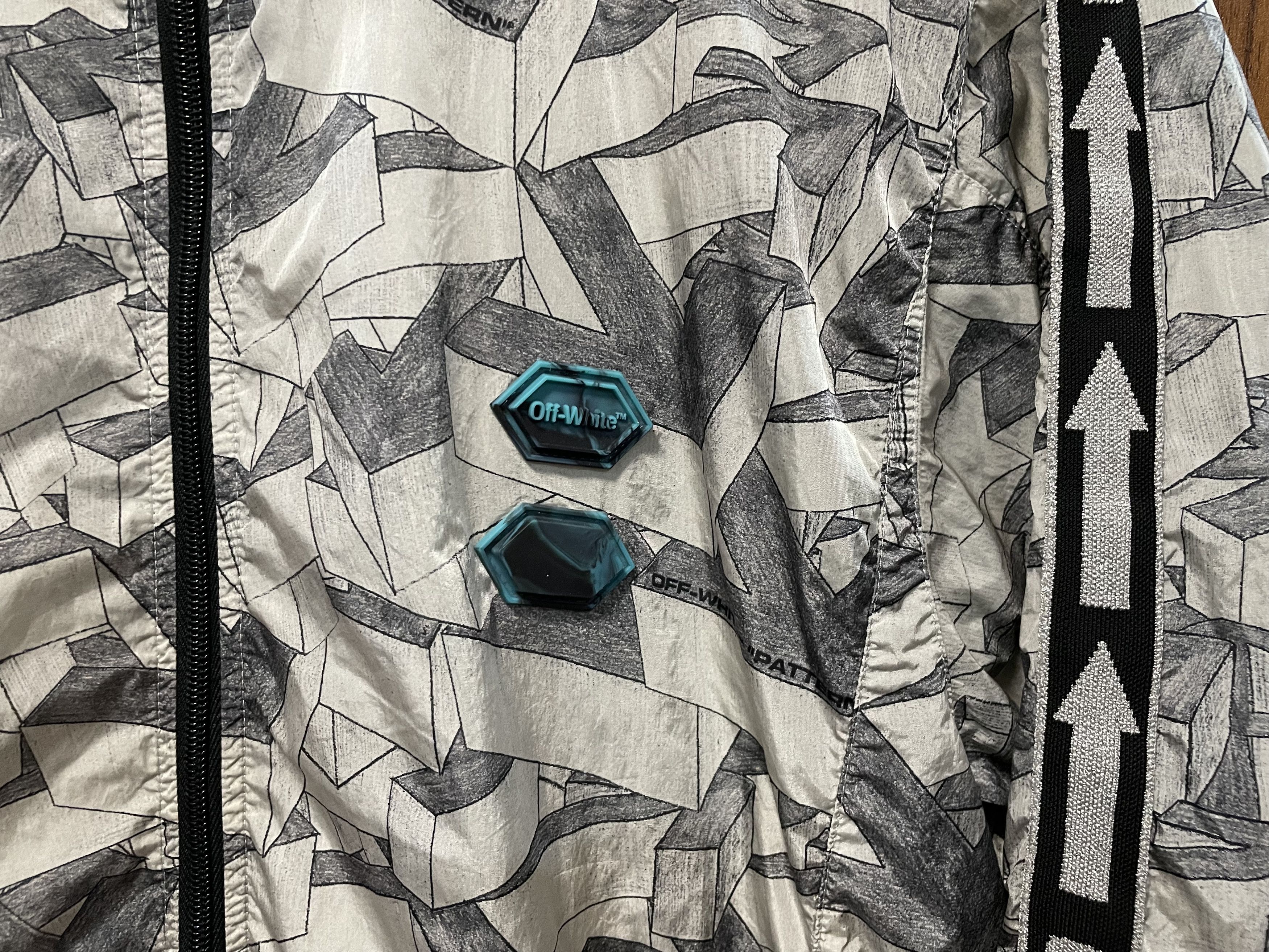 Designer × Off-White OFF-WHITE Arrows Pattern Track Jacket Size US M / EU 48-50 / 2 - 4 Thumbnail