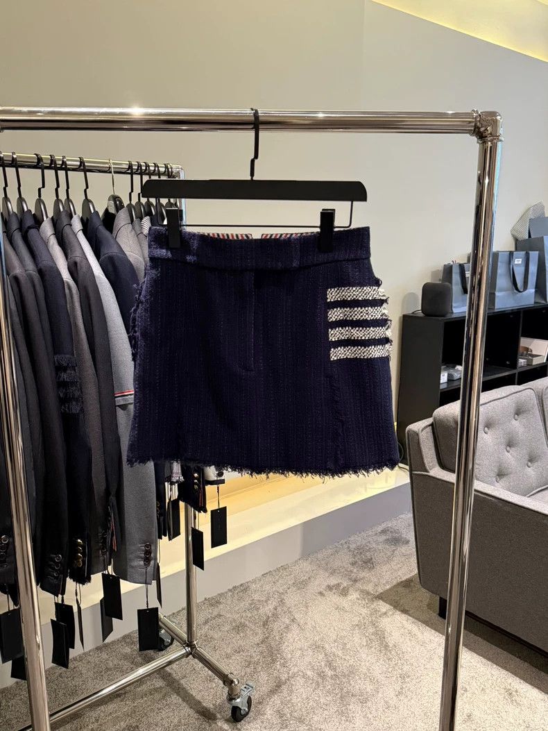 Thom Browne Rare Navy Pleated Skirt by Thom Browne-dmc Size US 31 - 1 Thumbnail