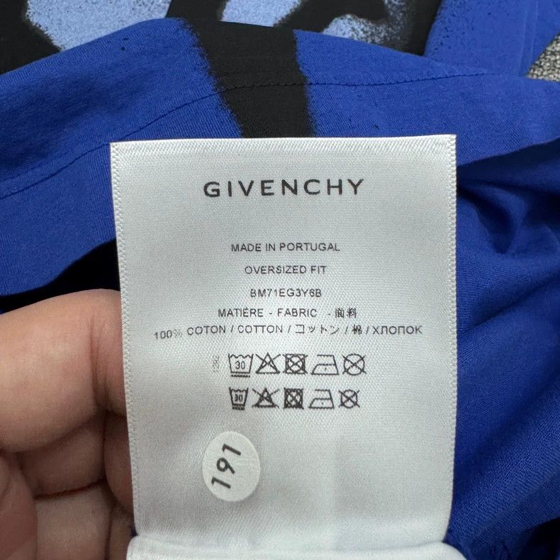 Givenchy Givenchy Dog Head Printed Short Sleeve Size US S / EU 44-46 / 1 - 3 Thumbnail