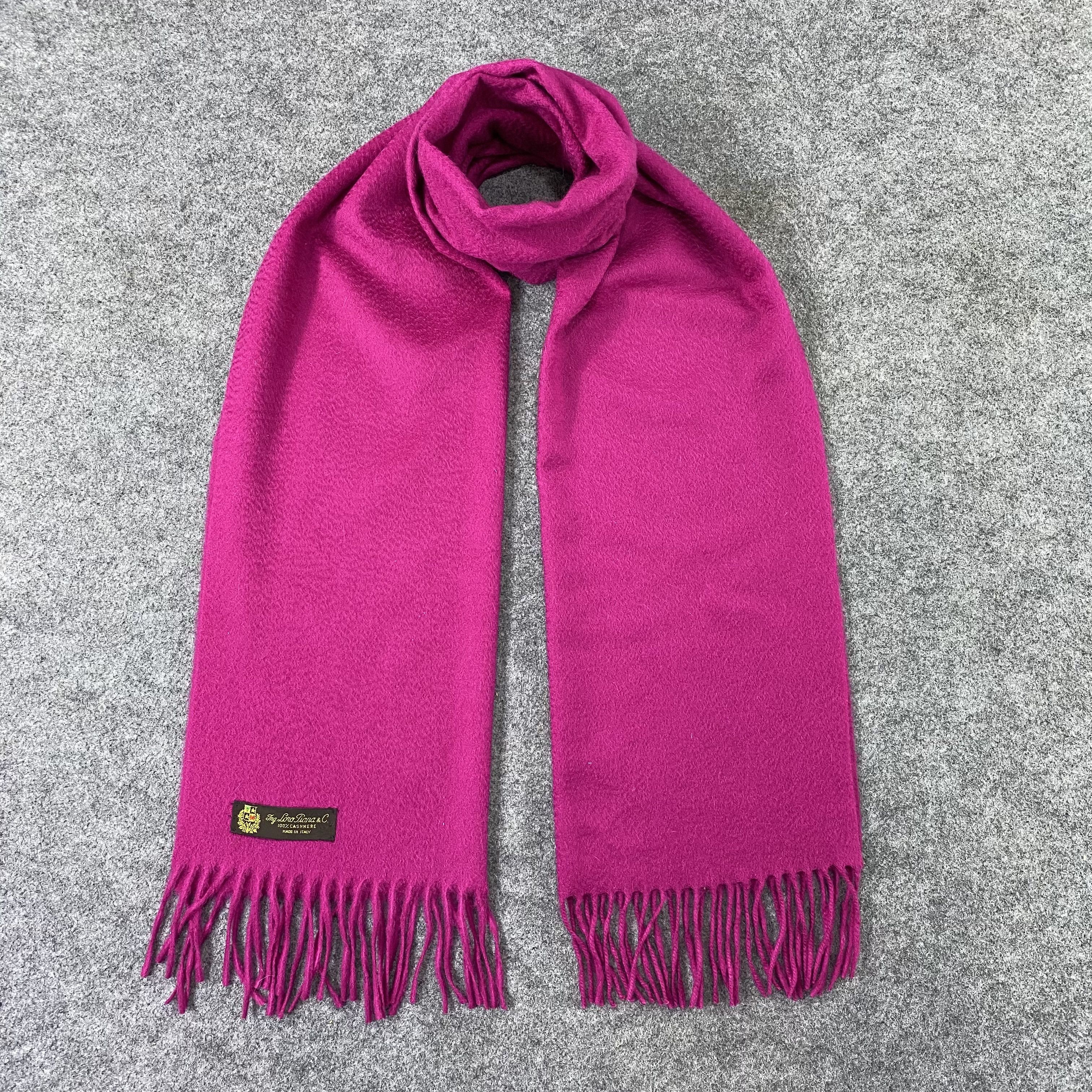 Loro Piana Loro Piana 100% Cashmere Scarf/Muffler/Neckwear - T1160 Size ONE SIZE - 1 Thumbnail