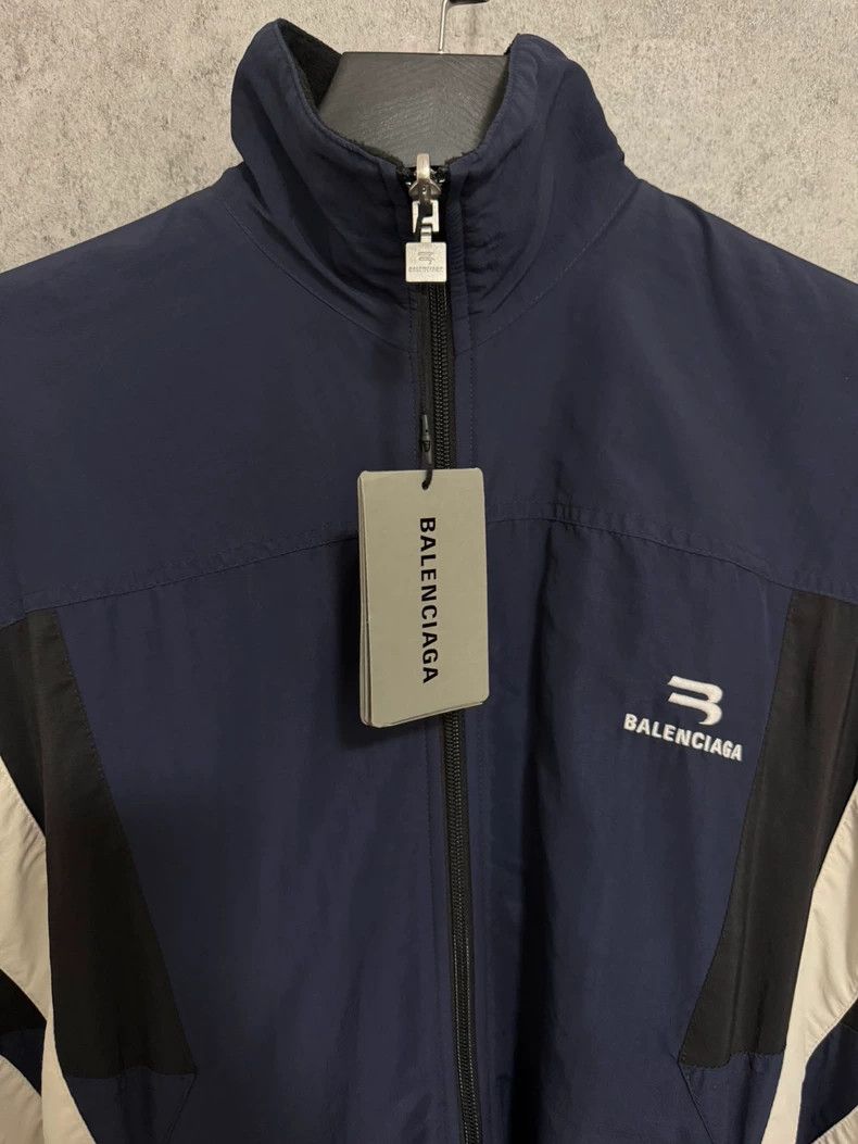Balenciaga Balenciaga Reversible Jacket Jacket Double Hook Embroidere Size US XS / EU 42 / 0 - 8 Thumbnail